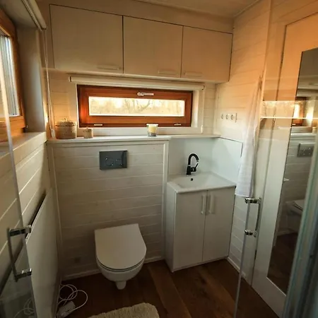 Tiny House With View Of Nature بيت للعطل كوسفلد