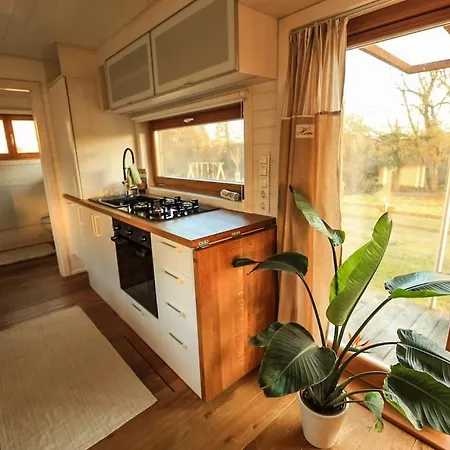 Tiny House With View Of Nature